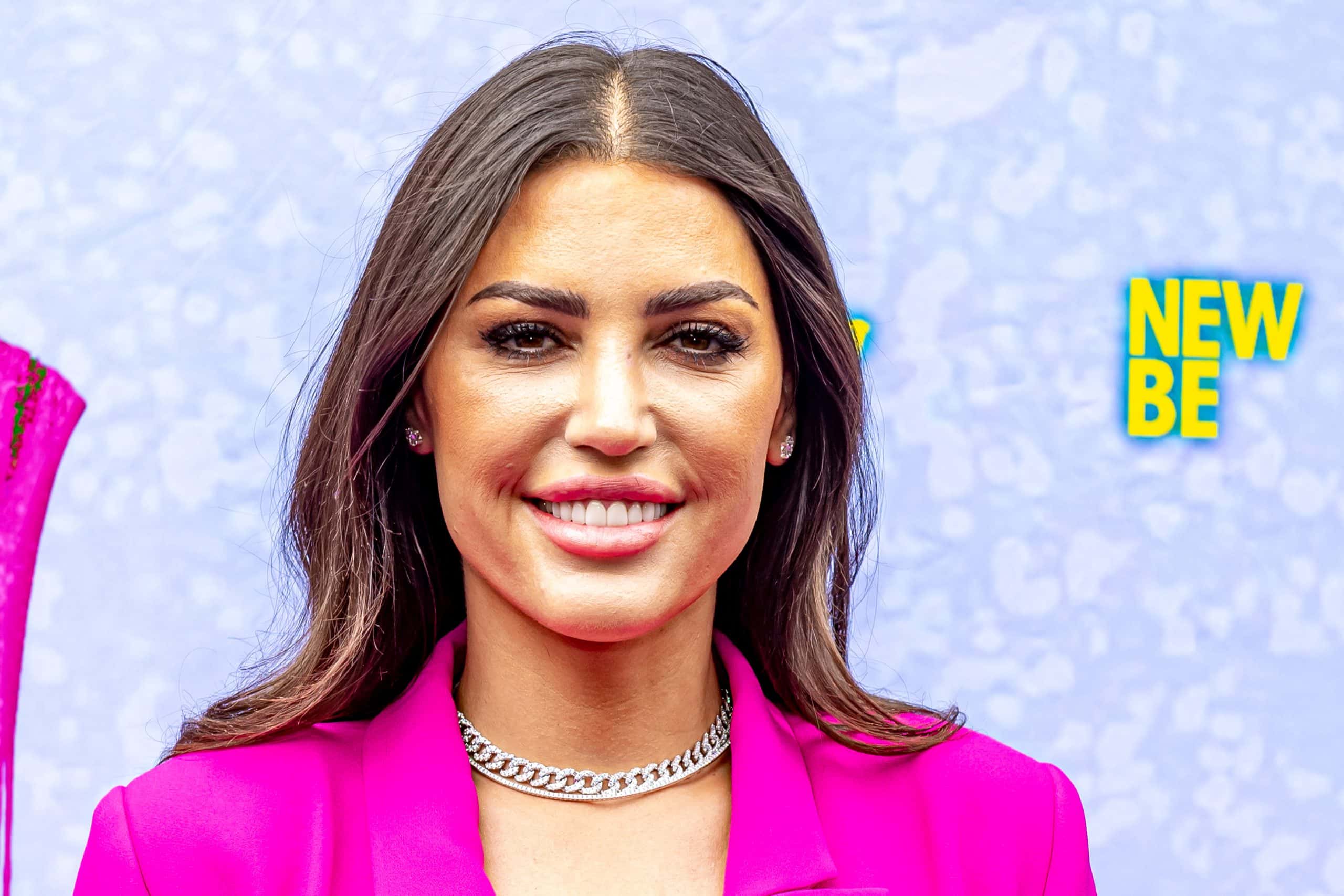 Yolanthe Cabau Anp 451403207
