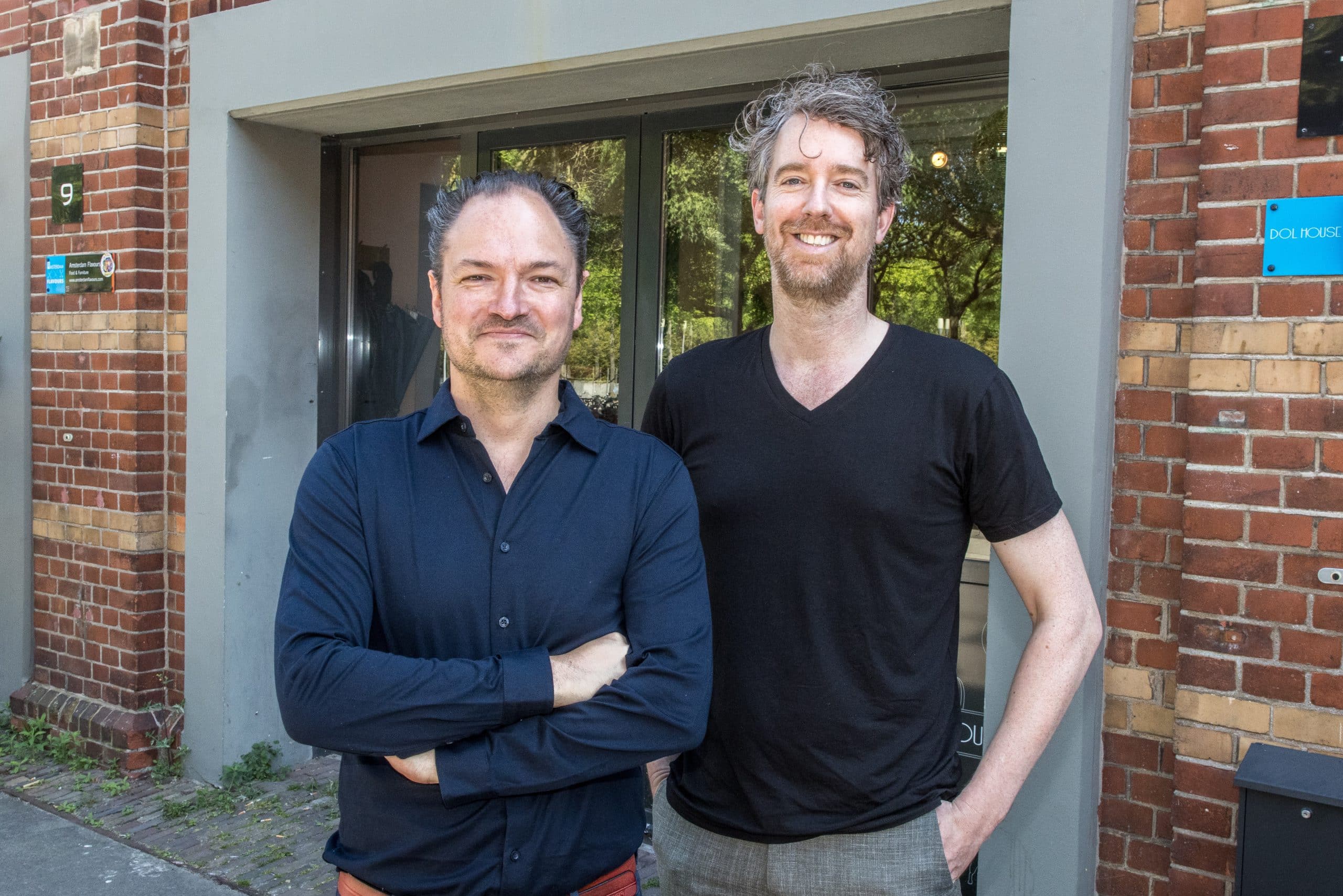 Niels van der Laan en Jeroen Woe Even Tot Hier Uitreiking Nipkowschijf 2023