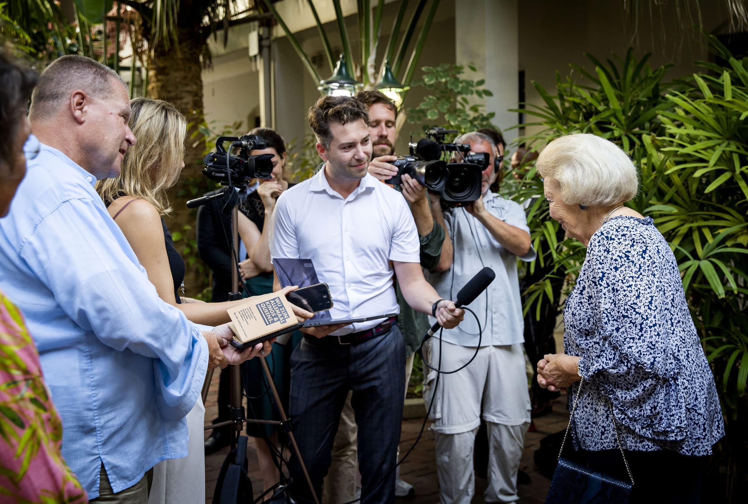 Laatste Dag Eilandenbezoek Beatrix In Teken Van Natuur