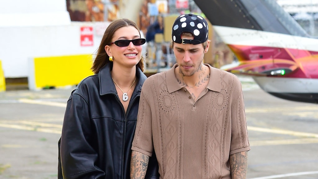 Hailey Bieber Justin Bieber Gettyimages 1646751683