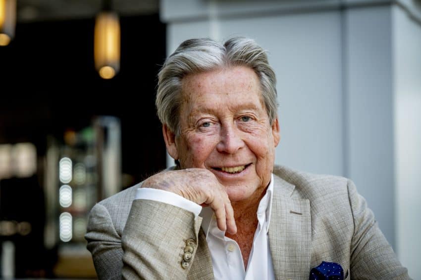 Hans Kazàn Illusionist Portret