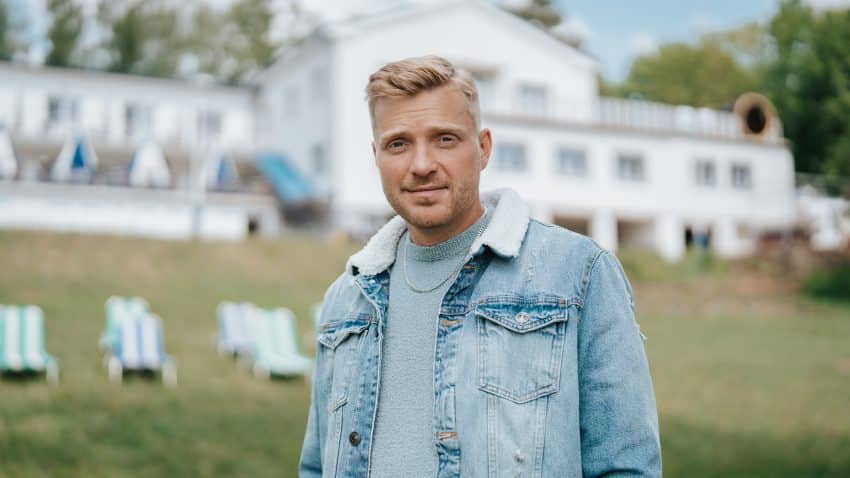 B&B Vol Liefde 2025 Solo Daniel Tsjechie Horizontal 16 9