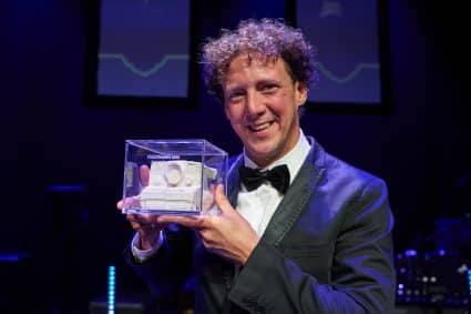 Cabaretprijzen Poelifinario En Neerlands Hoop Uitgereikt Jochem Myjer