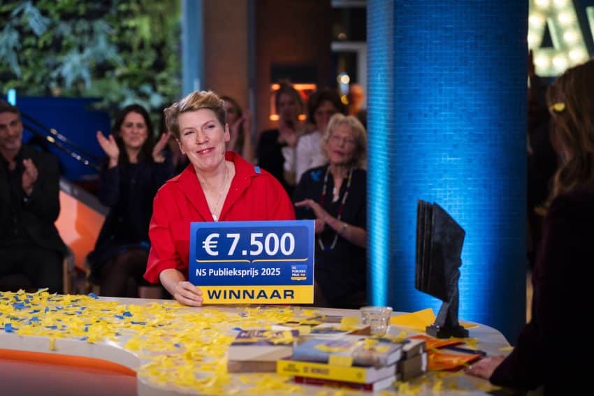 Winnaar Ns Publieksprijs Bekendgemaakt Bij Eenvandaag Paulien Cornelisse
