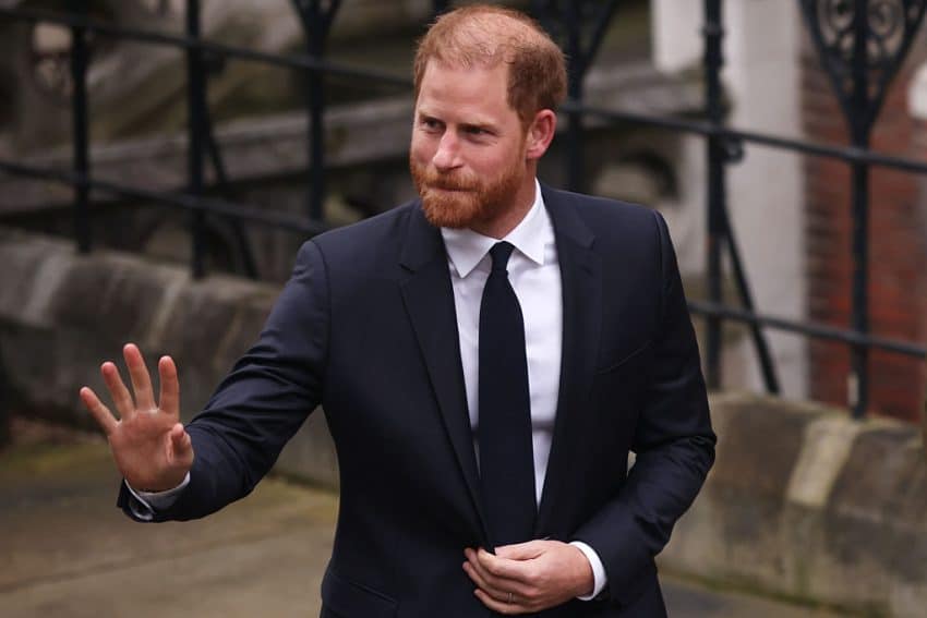 Court Proceedings Begin Against Associated Newspapers Ltd. prins harry