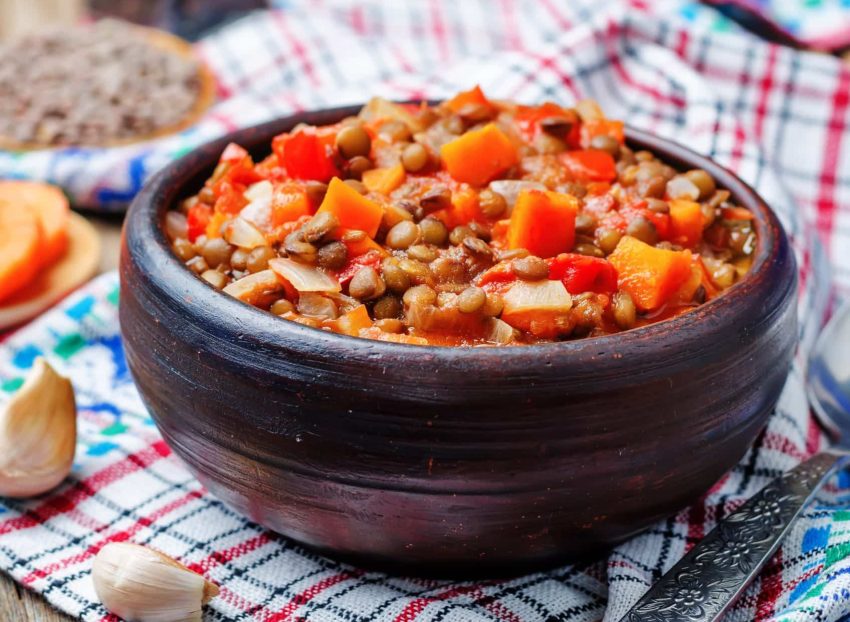 Linzenstoof met kruidnagel