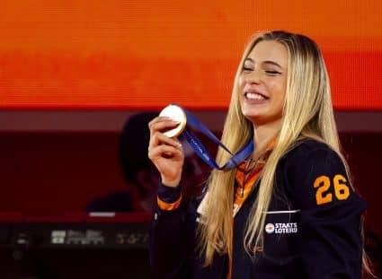 Os: Jutta Leerdam Wordt Gehuldigd In Teamnl Huis