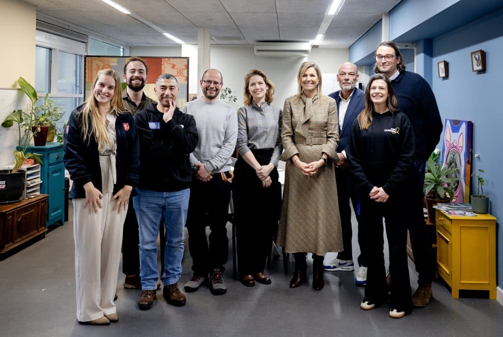Koningin Máxima Bezoekt Opvang Voor Dakloze Eu Burgers