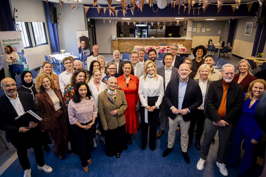 Koningin Maxima Bezoekt Huis Van De Wijk In Kader Van Schuldproblematiek