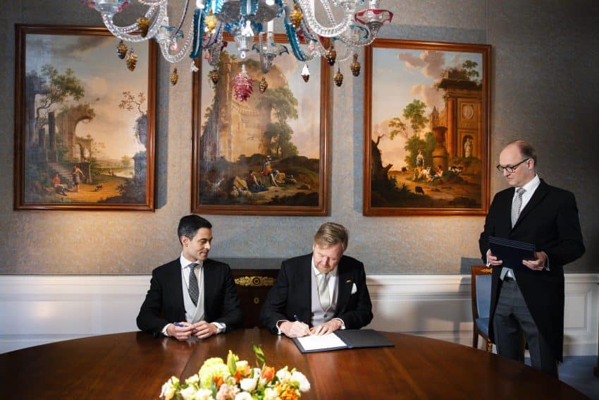 Beëdiging En Presentatie Nieuw Kabinet