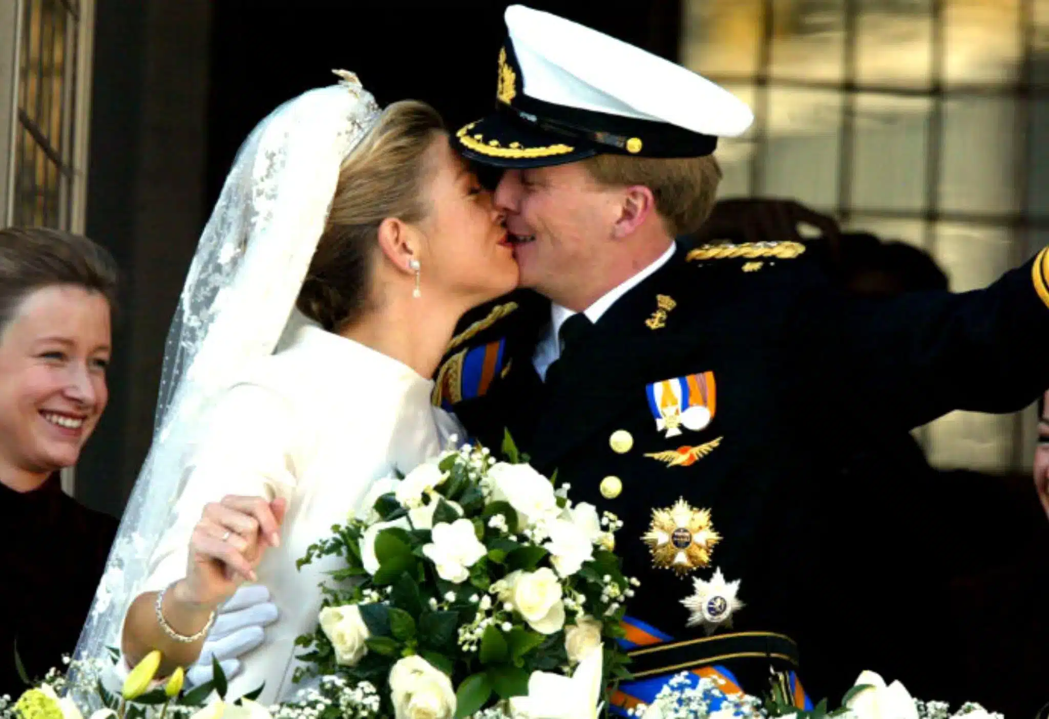 Willem Alexander En Maxima Zoenen 2048x1404.jpg