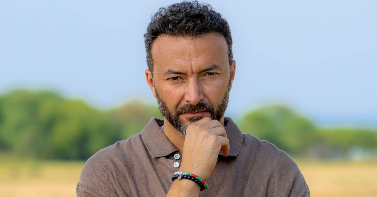 Nasrdin Dchar WIDM (Wie Is De Mol?)