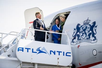 Koningspaar Komt Aan In Philadelphia