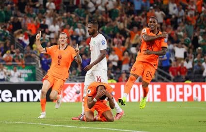 Emotioneel doelpunt bezorgt Cody Gakpo tranen tijdens WK-duel