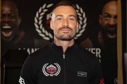 Dave Roelvink debuteert als professioneel bokser