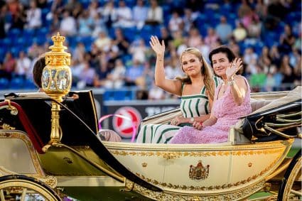 Prinses Amalia in de Crème Calèche - Getty Images